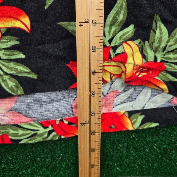 Island Shores Hawaiian Shirt Mens 2XL Black Red Floral Button Up Tropical Camp - Picture 5 of 9